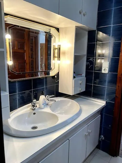 فيلة Detached Pool Villa, Idyllic Setting 450M To Beach كاليتا دي فيليز